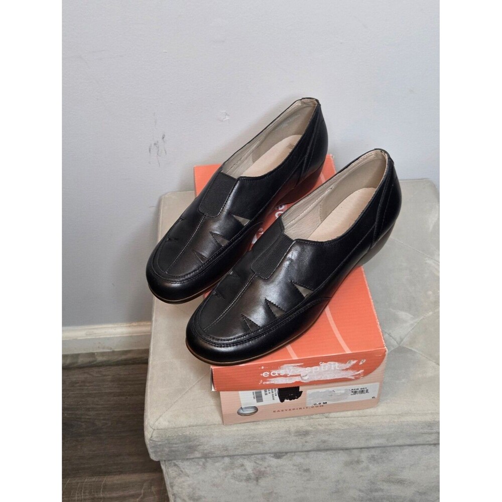 Easy Spirit Daisie Cut-Out Black Slip-On Leather Flats, Sz 10, NIB